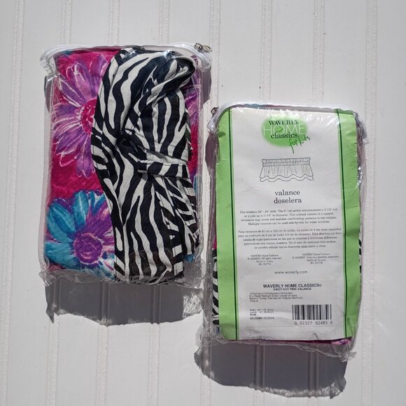 WAVERLY Kids Curtain Valances Daisy Hot Pink Zebra Print Pair NEW Girls Room Vtg - Picture 3 of 12